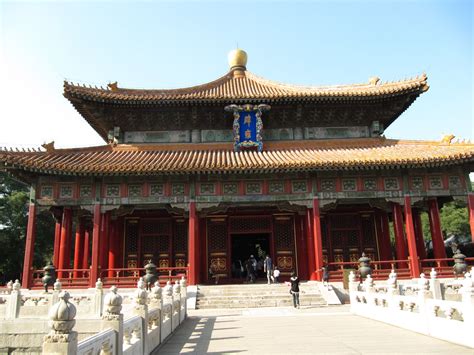 De Tempel van Confucius: Een Verborgen Juweel van Wijsheid en Schoonheid in Xuchang!