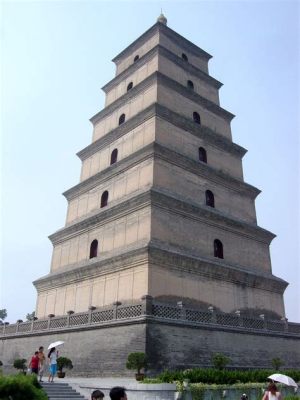  De YuXiang Pagoda: Een imposante baken van geschiedenis en een paradijs voor architectuurliefhebbers!