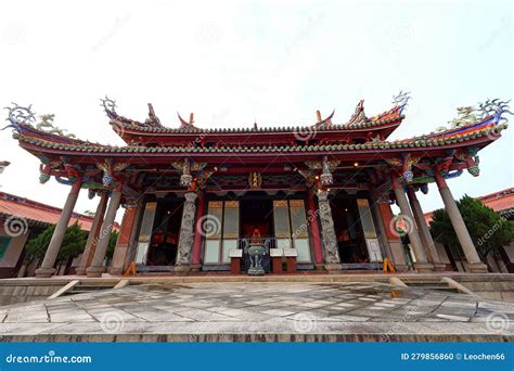 Het Confucian Temple, een meesterwerk van traditionele architectuur en een oase van rust in het bruisende Zhengzhou!