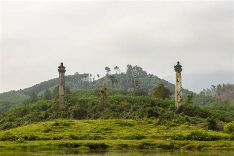  Het Mausoleum van Lu Xun: Een Ode aan een Literaire Reus in Shaoxing!